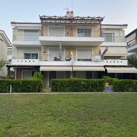 Raya Garden Apartment