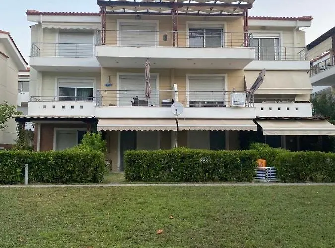 Raya Garden Apartment